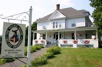 The Young House Bed And Breakfast Millinocket Kültér fotó