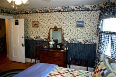 The Young House Bed And Breakfast Millinocket Szoba fotó